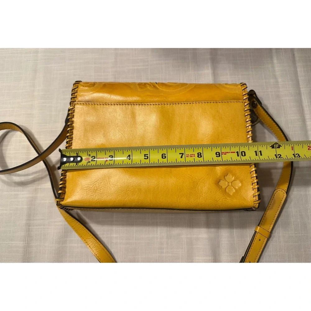 Patricia Nash 10th Anniversary Goldenrod Tooled Leather Crossbody P668353